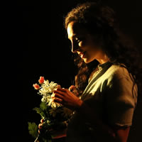 Clara and her bouquet